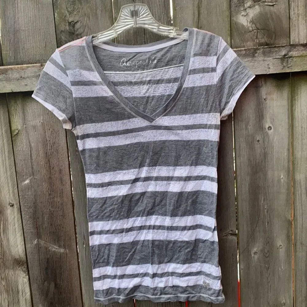 Aeropostale Stripped Tee sz. M